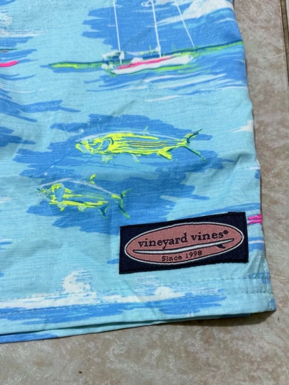 Vineyard Vines nwot size
